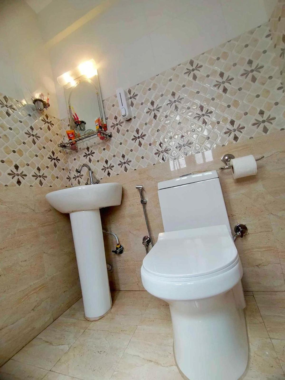 Peace Homestay Катманду Екстер'єр фото